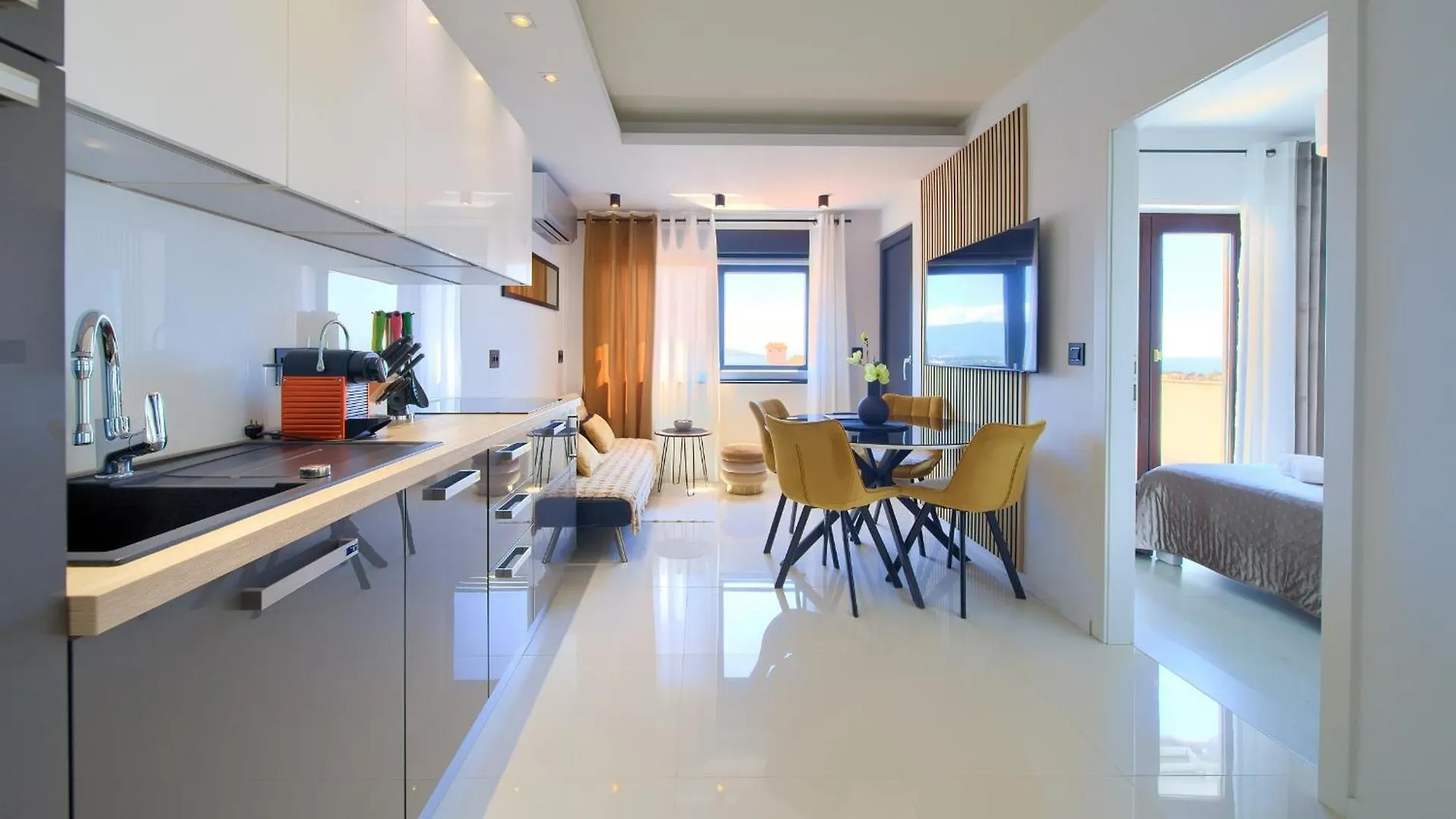 Apartments Sinisa - Krk Town