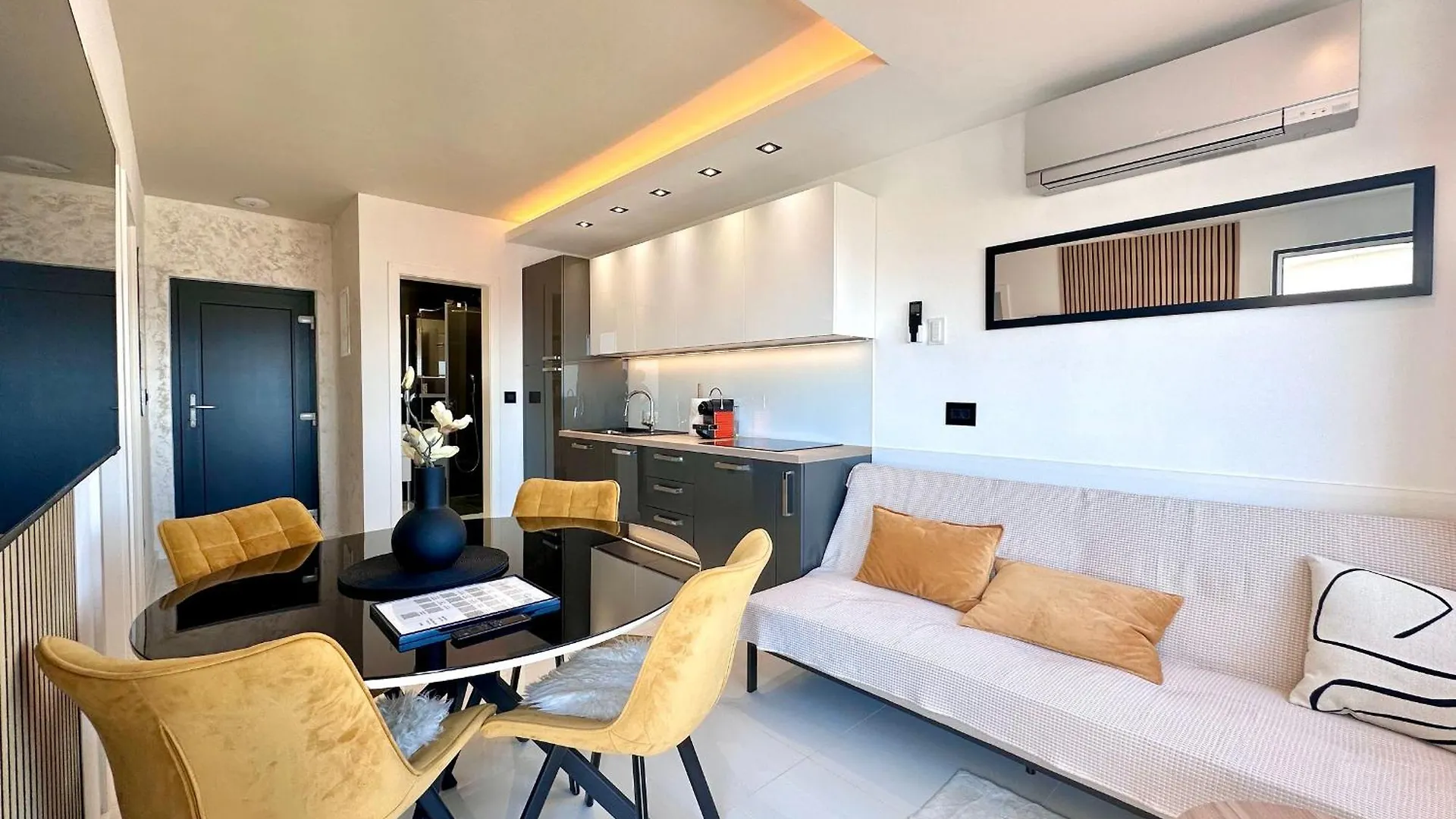 Apartments Sinisa - Krk Town