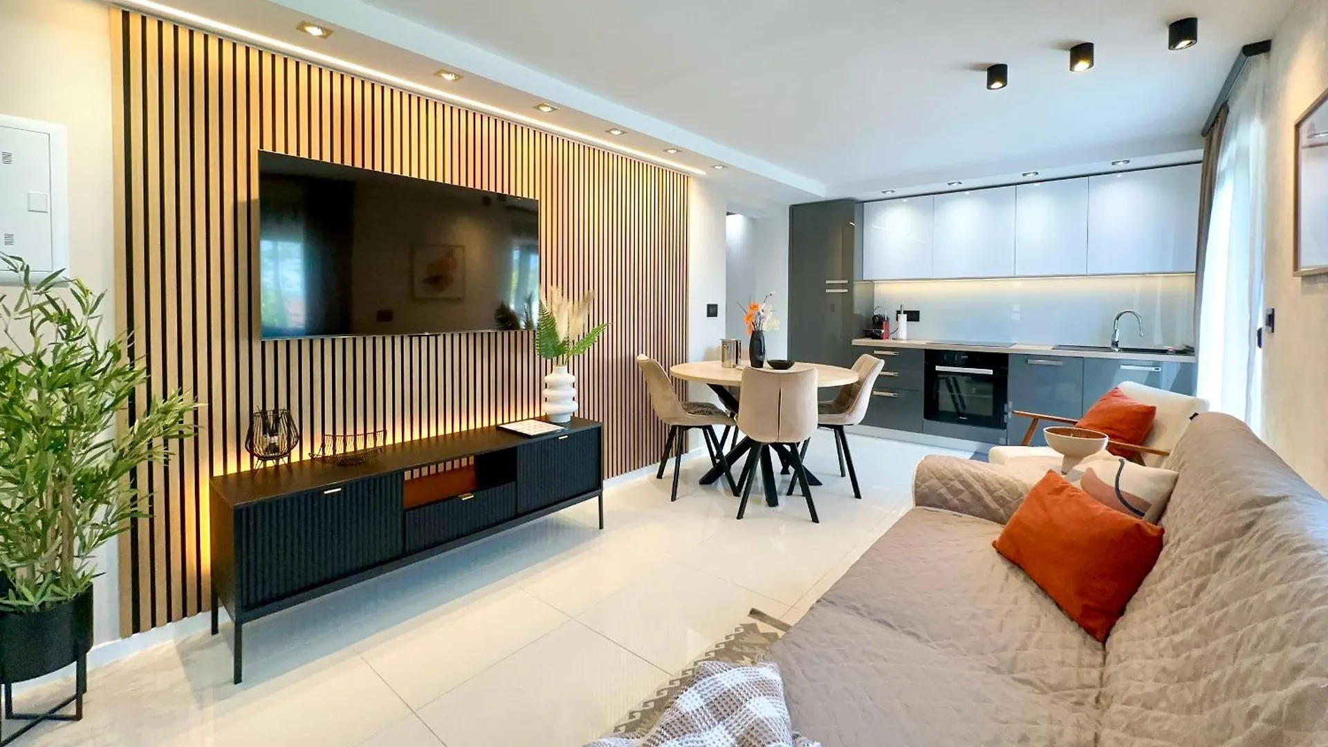 Apartments Sinisa - Krk Town