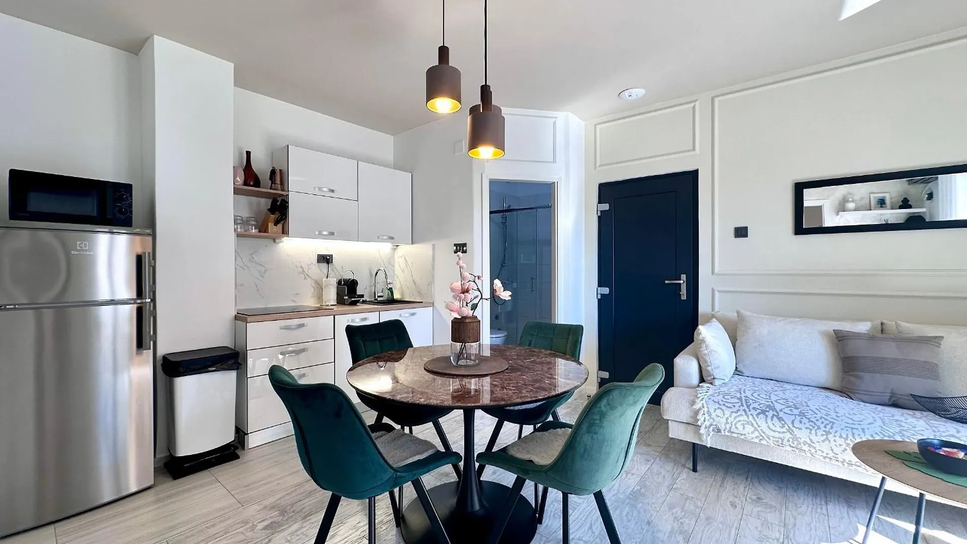 Apartments Sinisa - Krk Town 0*,  Croazia