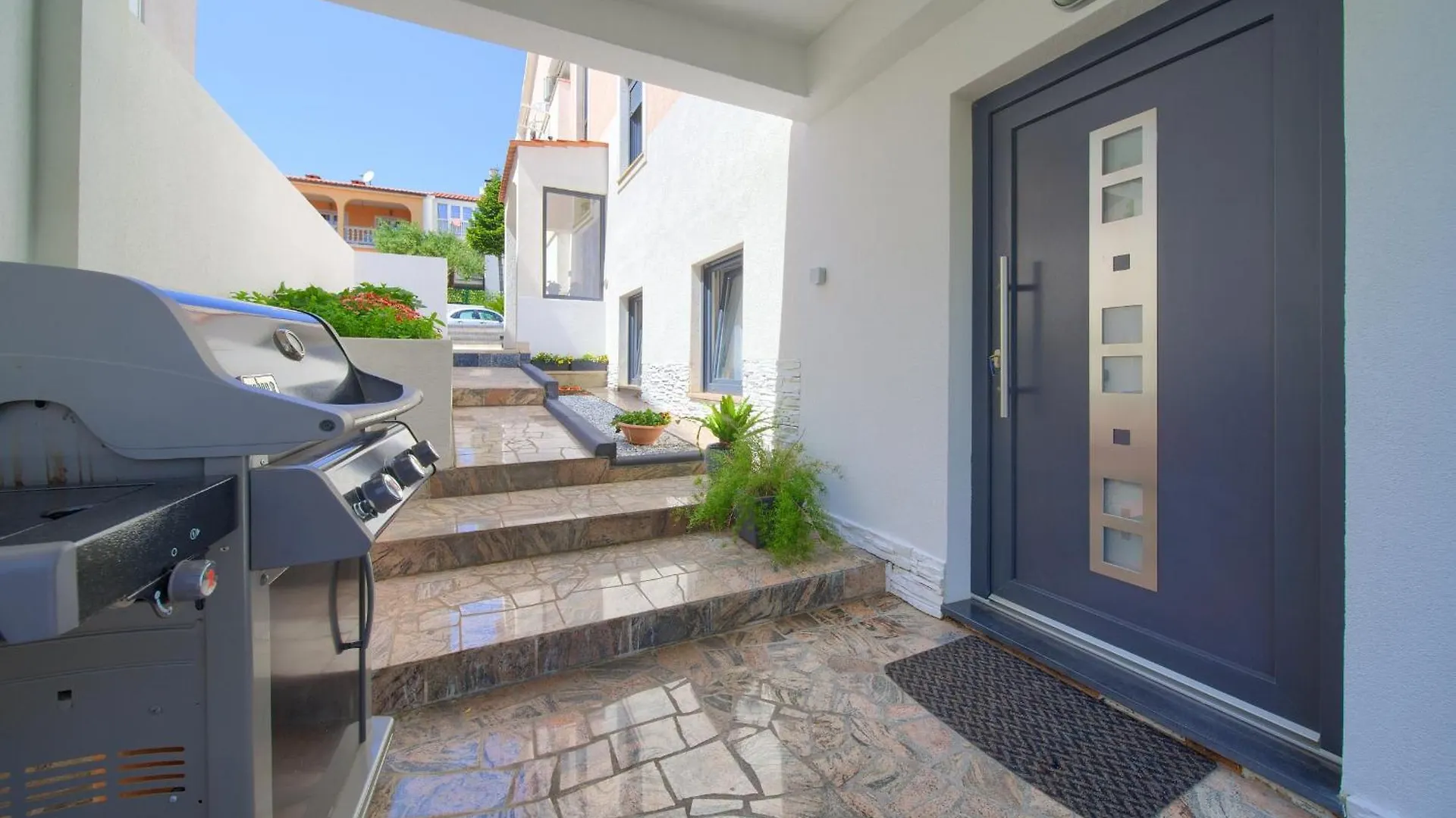 Apartments Sinisa - Krk Town