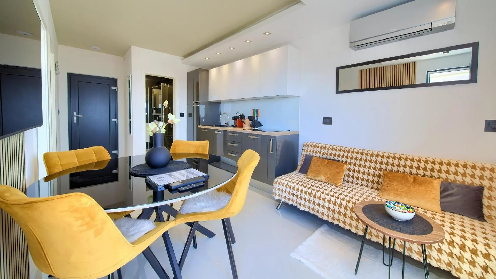 Apartments Sinisa - Krk Town